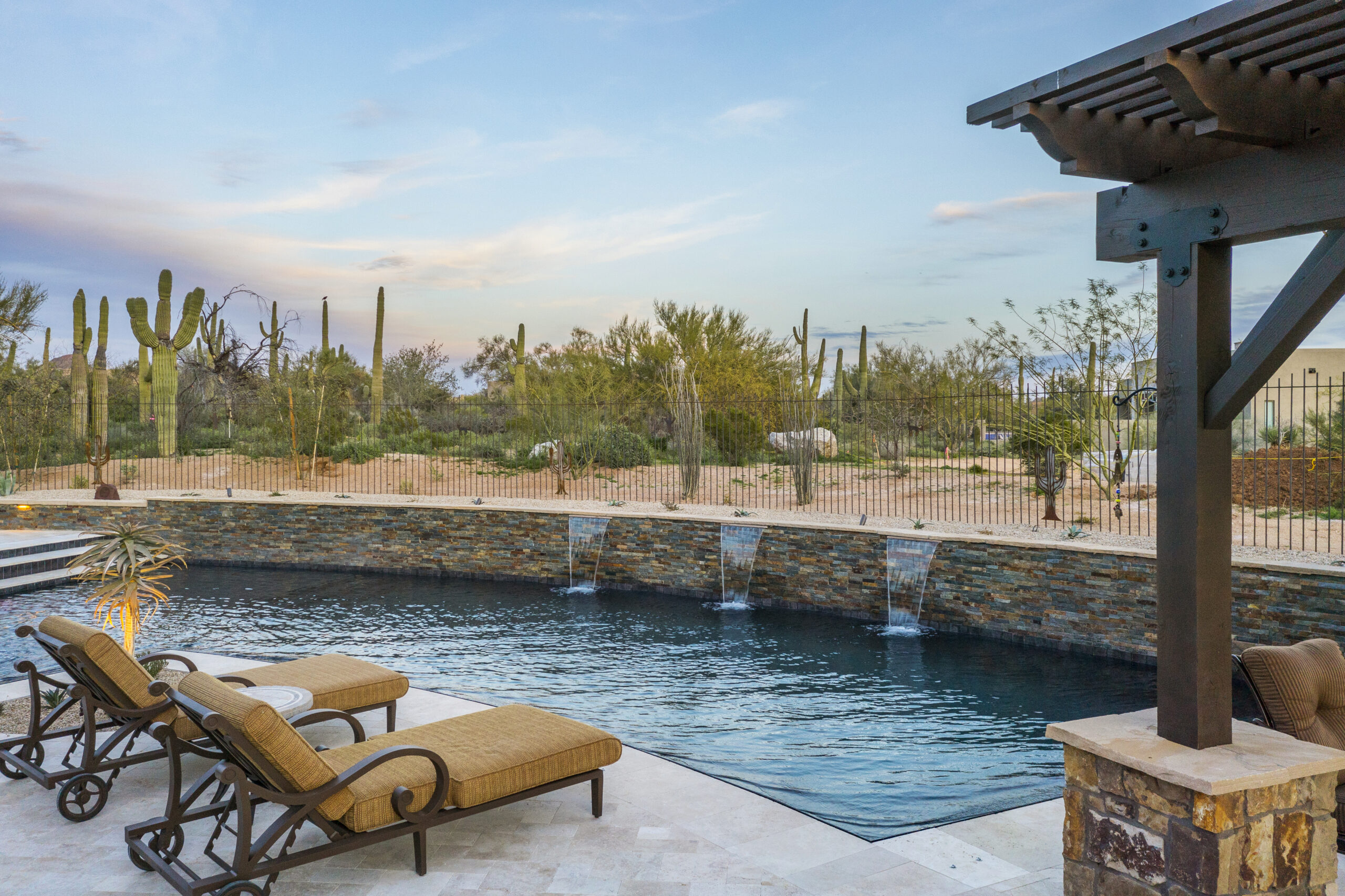 Sincuidados innovative pools - michaels